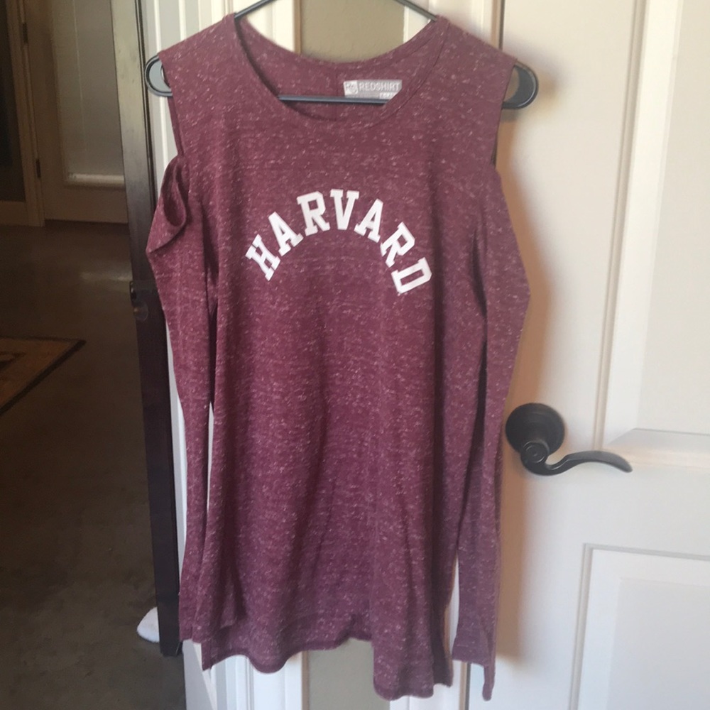 Harvard Cold Shoulder Tee size XL